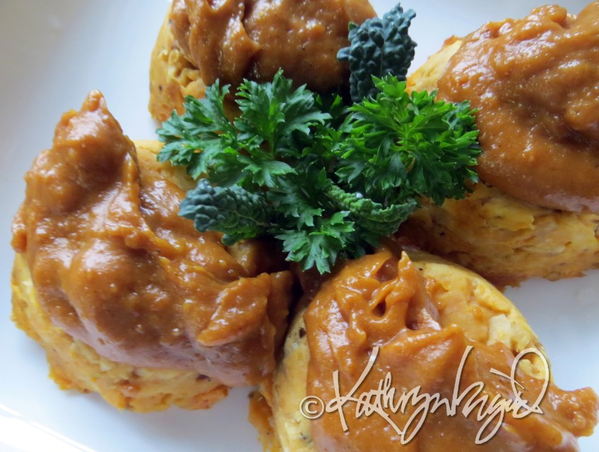 Photo: Tuna Cakes with Peanut Sauce